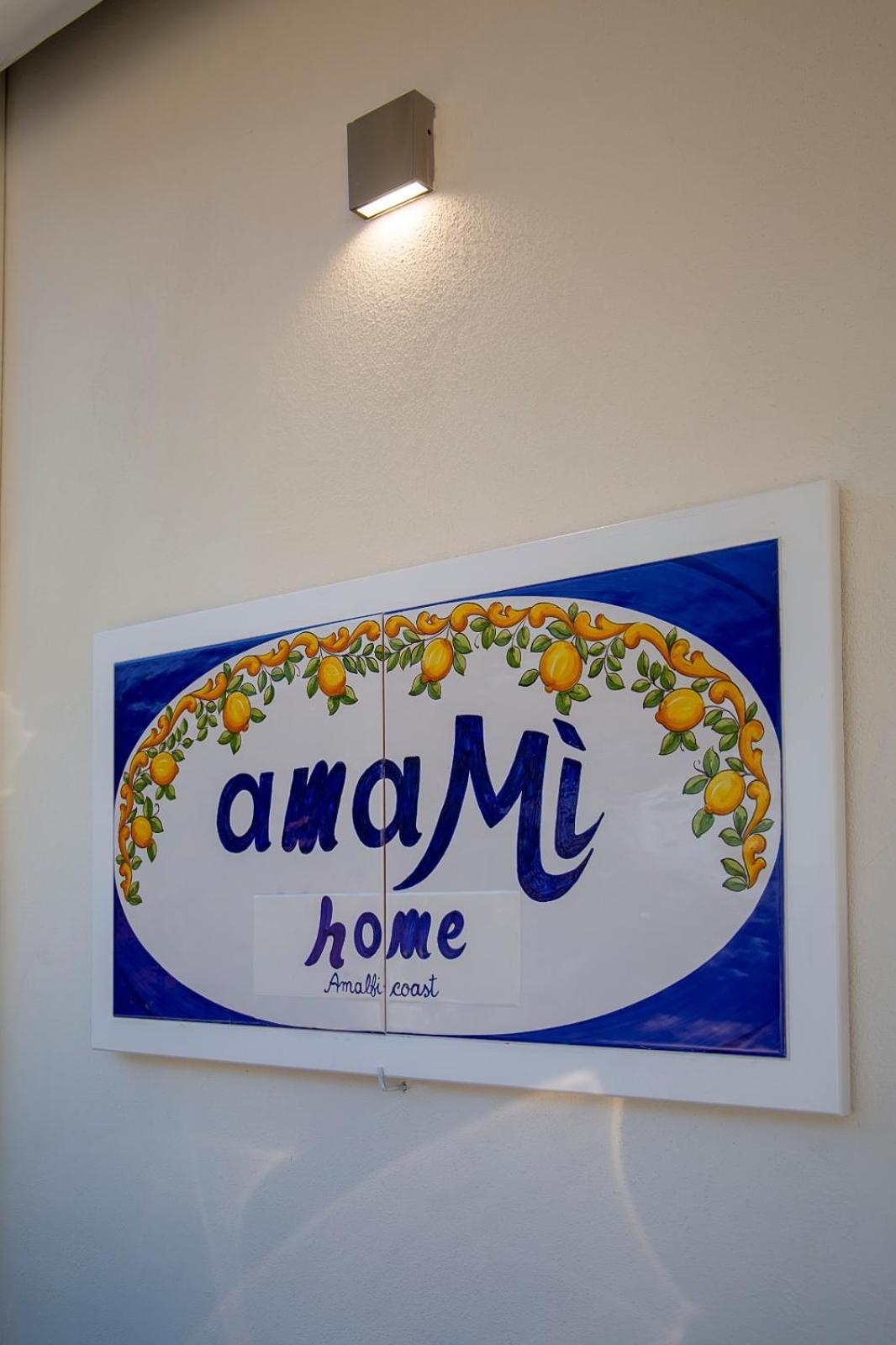 Amami Home Vietri sul Mare Room photo